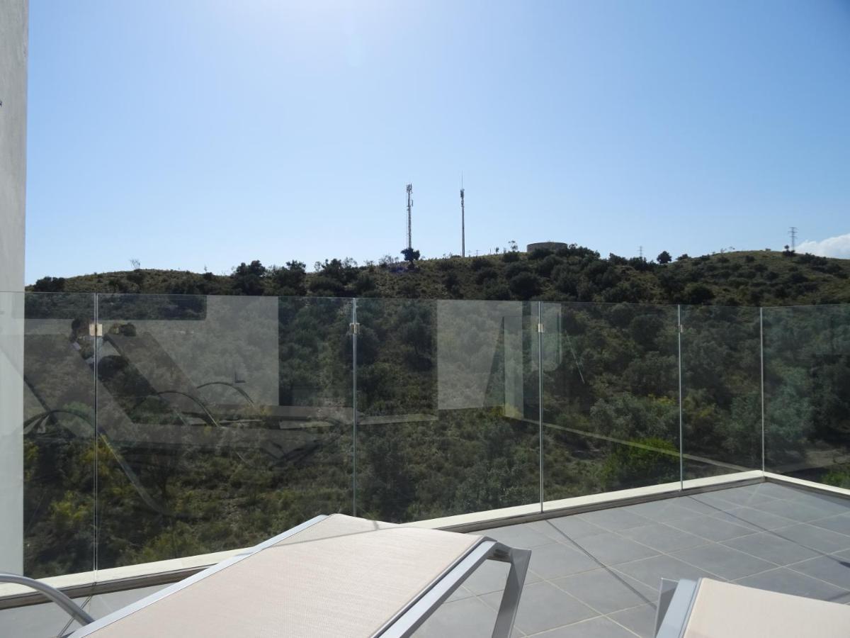 Wi-Fi Alta Velocidad De 1 Gbps Rodeado De Naturaleza Málaga Buitenkant foto